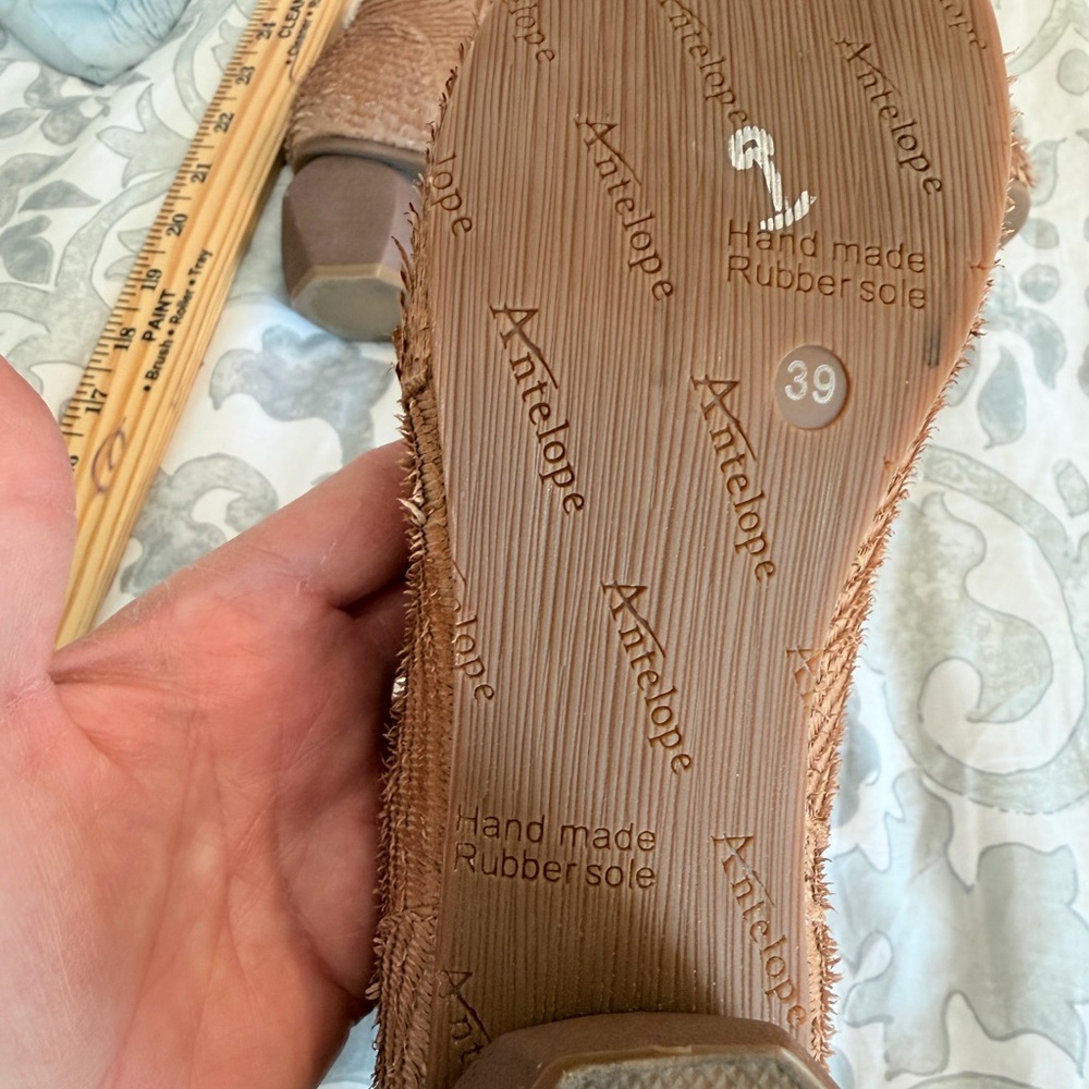 Antelope Peri Ankle Booties - Picture 6 of 16